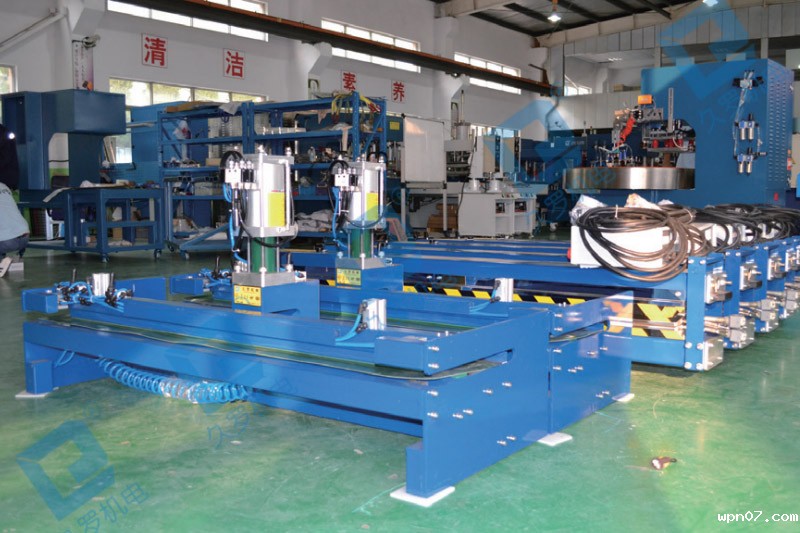 wpn07工业皮带打齿机开齿机